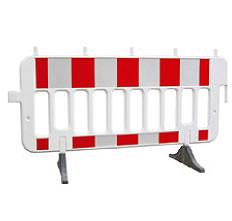 Mobile road barrier (self-standing)